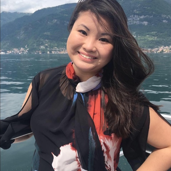 Meet your Posher, Kristen - Picture 1 of 1